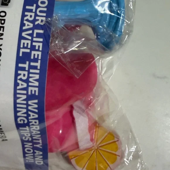 Beach chair towel holder clips - Picture 4 of 5